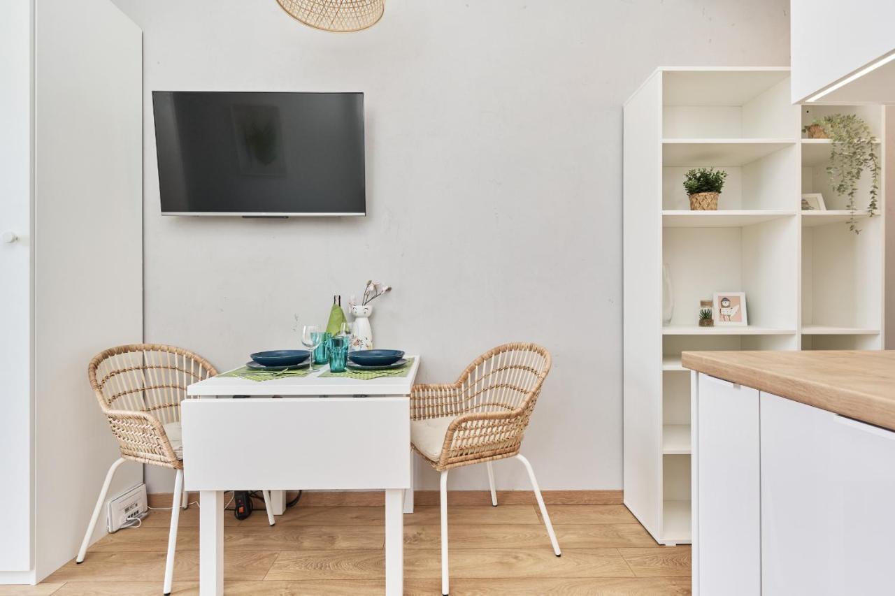 Apartment By The Oder River Wroclaw By Noclegi Renters 외부 사진