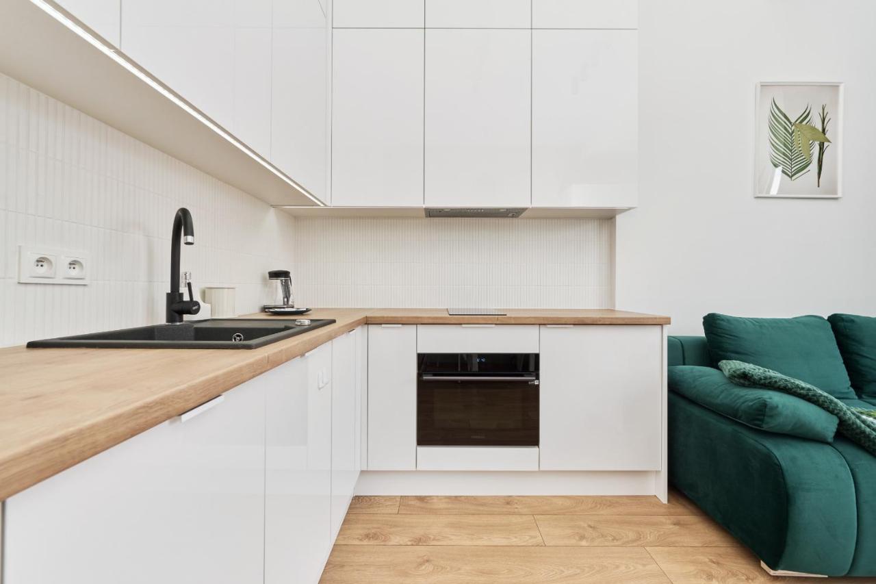 Apartment By The Oder River Wroclaw By Noclegi Renters 외부 사진