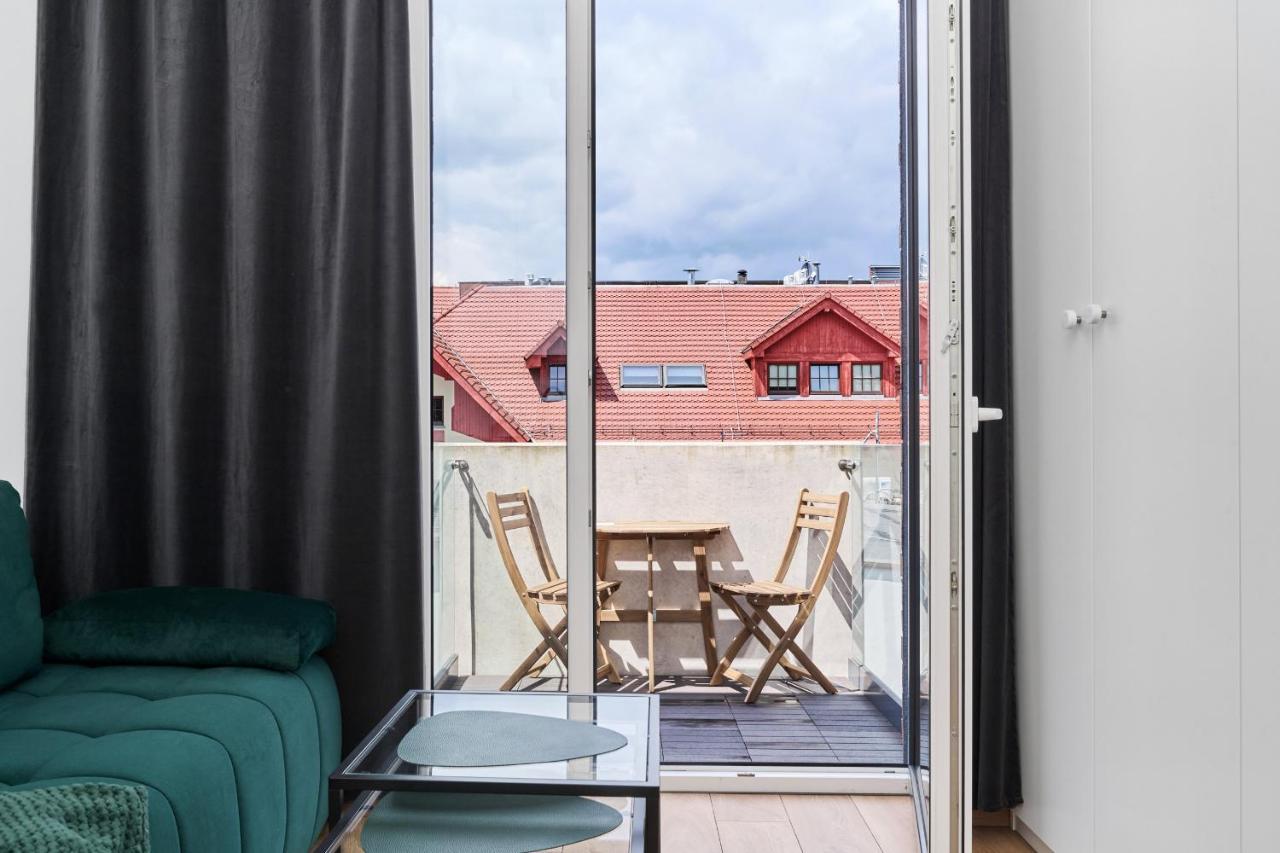 Apartment By The Oder River Wroclaw By Noclegi Renters 외부 사진